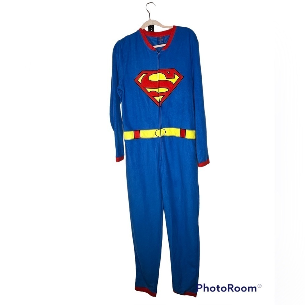 DC Comics Superman With Cape Onesie Costume Sz Med